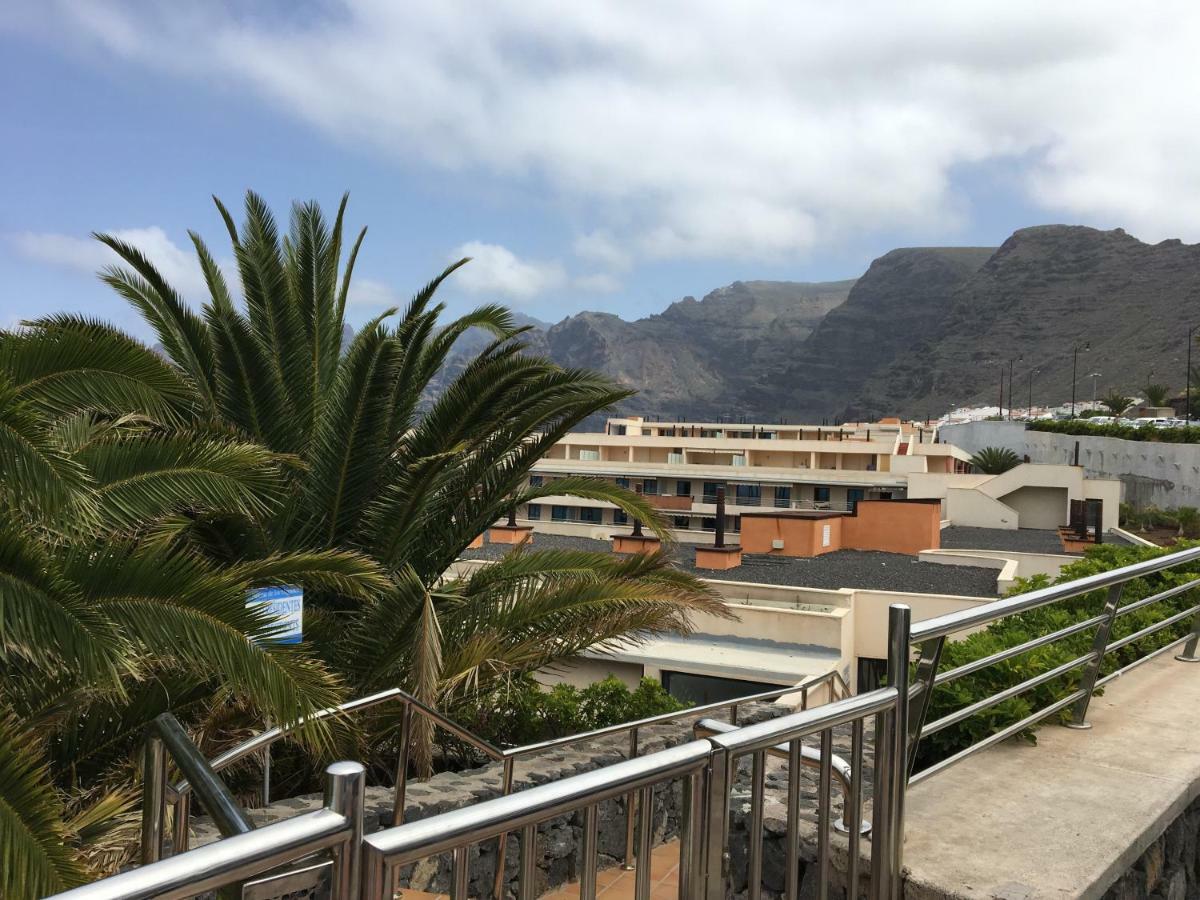 First Line Beach Apartment With Ocean View La Arena Puerto de Santiago  Dış mekan fotoğraf